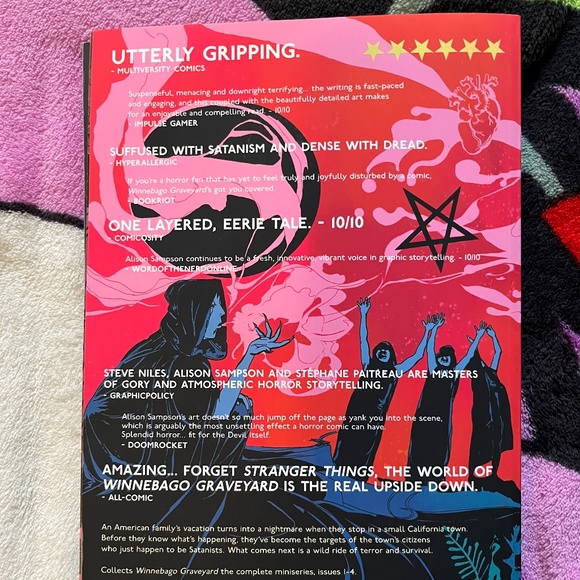 HORROR GRAPHIC NOVEL LOT- Winnebago Graveyard, Wytches, Death Head - Picture 3 of 4